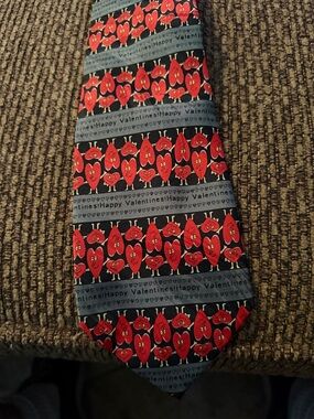 Men's Valentine's Day Red Heart Pattern Tie